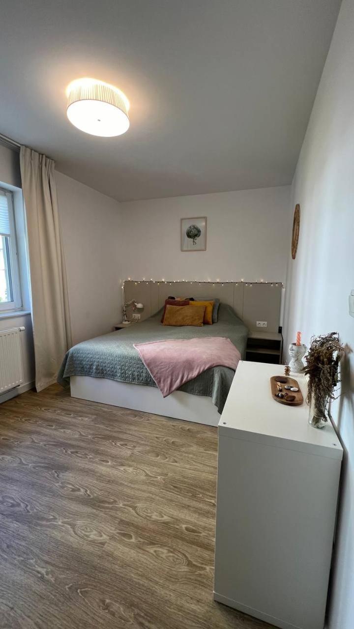 Chopin Airport Apartments Варшава Екстериор снимка