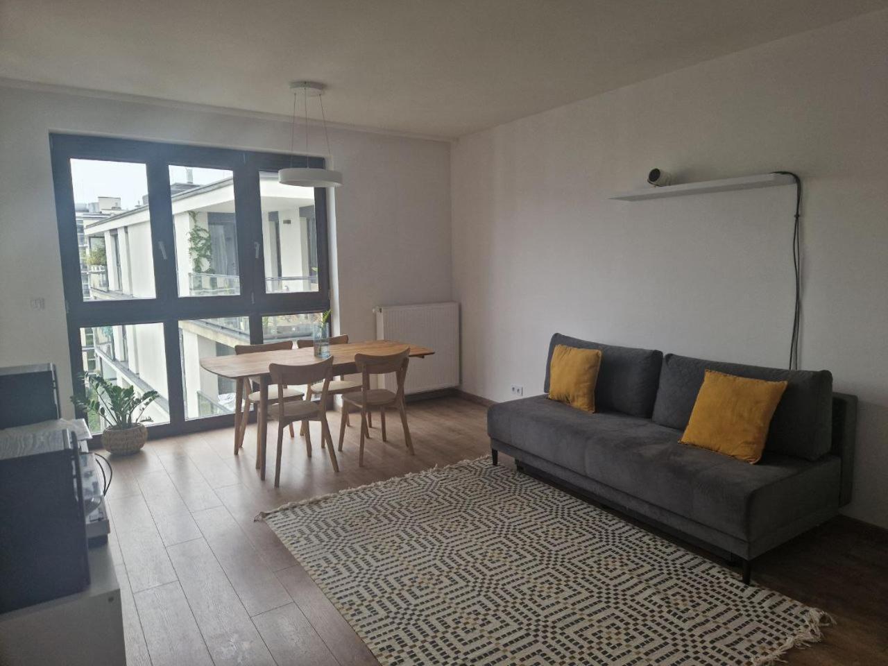Chopin Airport Apartments Варшава Екстериор снимка